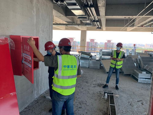 大兴区消防救援支队深入施工现场，以技术服务筑牢安全防线